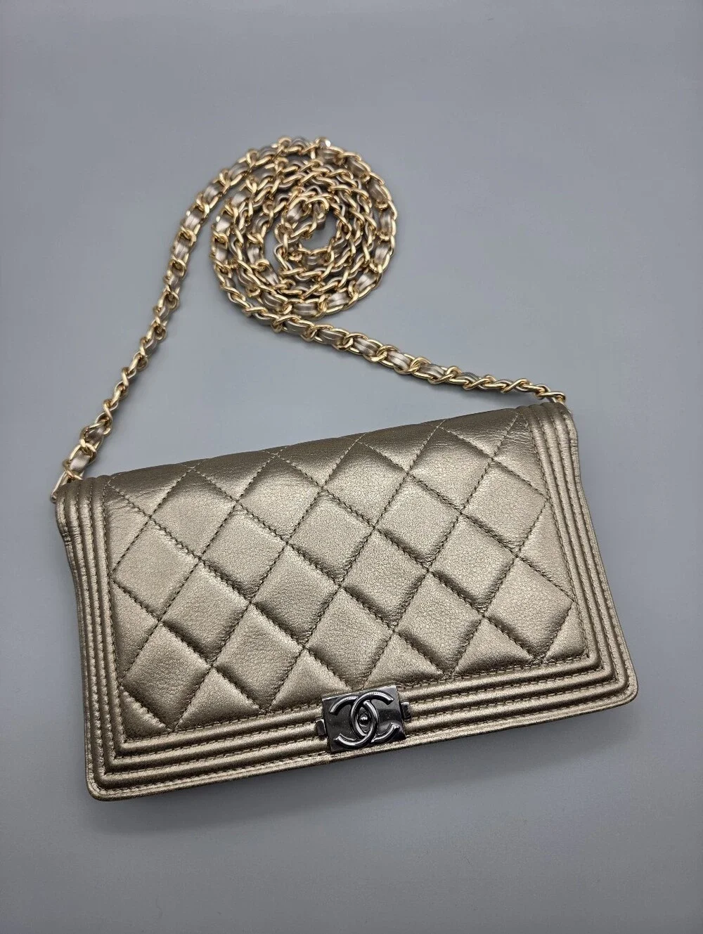 💛CHANEL Yen Gold Leather Wallet/Clutch💛